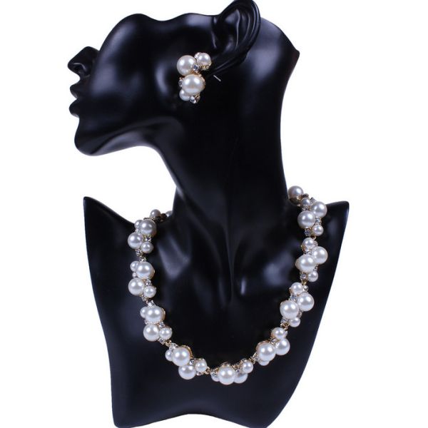 Buy Wild imitation pearl flash diamond bridal necklace at wholesale prices