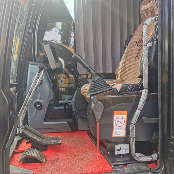 6.5m Transport Length Sany135 Excavator Hydraulic Digger and Active 228 Working Hours