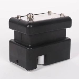 Warm edge spacer tools for install spacer on glass