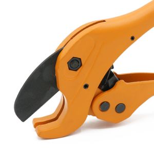 China Fast Cutting Plastic Pipe Tubing Cutter HT304 With CE Certificates on sale