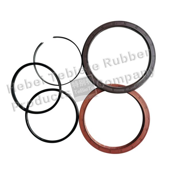 Buy 33095043 3095042 Rear Wheel Oil Seal VOLVO / Dongfeng at wholesale prices