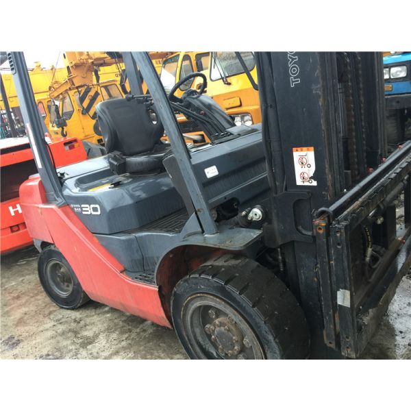 Buy secondhand toyota fd30 3t japan forklift at wholesale prices