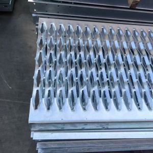Customized Steel Grade Sheet Metal Fabrication Expanded Mesh Machine