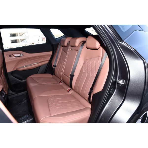 Changan UNI-Z 2024 Hybrid SUV Left-Turn Used Cars 4-Door 5-Seat Pure Electric Energy Car