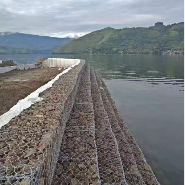 Galvanized Wire Gabion Box Mesh 2*1*1m for Flood Control & Engineering Projects