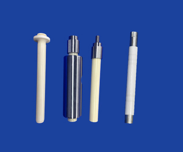 99.9% Al2O3 Alumina Ceramic Shafts Custom Zirconia Shafts For Gear Micropump