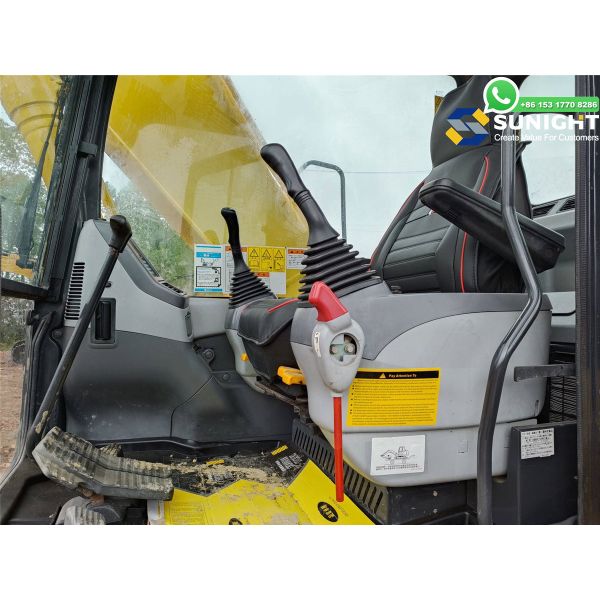 16 Tons Used komatsu 160 Excavator Crawler Excavator PC160-7 for Sale