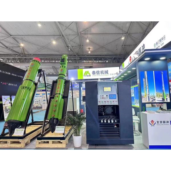 Buy Iso 9001 Certified Stone Column Vibroflot Equipment Pile Driving Machinery at wholesale prices