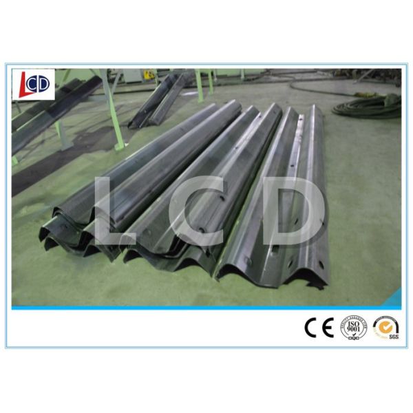 Auto Expressway Guardrail Roll Forming Machine With Hydraulic Punching Custom