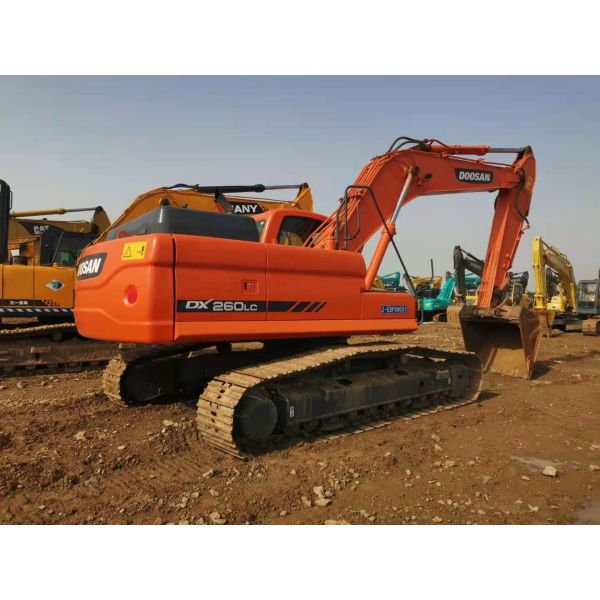 Buy 6245mm Boom DX260 Used Doosan Excavator 1.27m3 Bucket at wholesale prices
