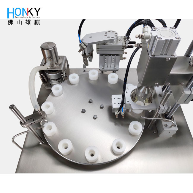 GMP Workshop Using Desktop Vial Filling Capping Machine With Servo Capping Head