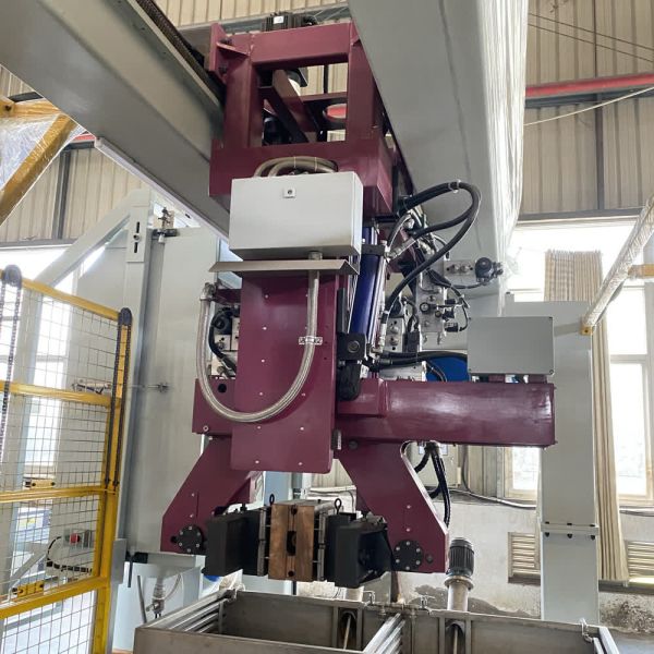 High Efficiency Metal Low Pressure Die Casting Machine 125KW