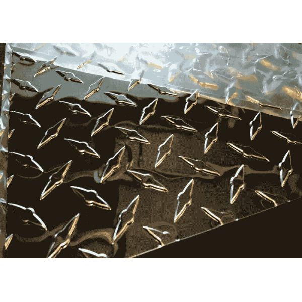 Buy Silver Flat Marine Aluminum Sheet 500mm - 16000mm Length at wholesale prices