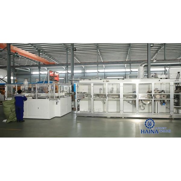 Buy PLC Siemens System 100T 300kw Diaper Manufacturing Machine at wholesale prices