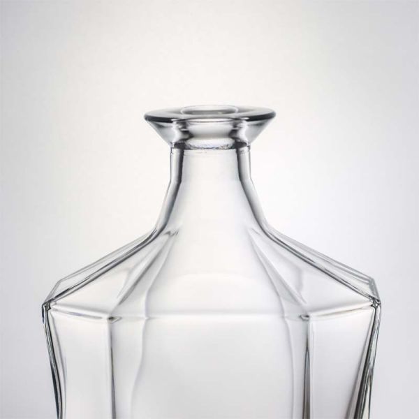 Clear or Customized Unique Polygon Glass Liquor Bottle for Whisky Gin Rum Vodka 1000ml
