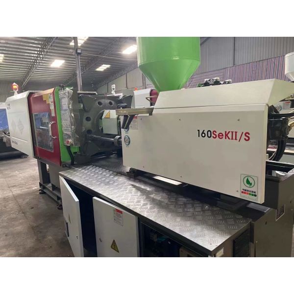 Welltec 160ton molds for plastic crate bulb cover injection molding machines