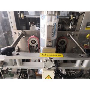 8.4 Ton / Day Peanut Cashew Nuts Packing Machine