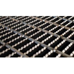 Industrial Steel Grating 25-W-4 Platform