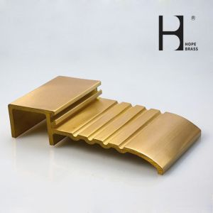 Shining Polishing 57% Cu Skidproof Brass Stair Nosing For Flooring Safety