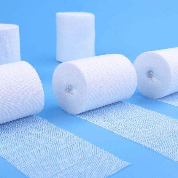 Buy 17th Mesh 10×10cm Medical Degreasing Gauze Bandage Gauze Roll at wholesale prices