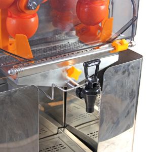 High Power Automatic Orange Juicer Mahine Light Weight and High efficiency