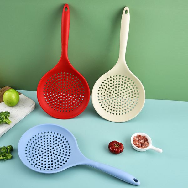 Silicone Strainer Scoop Colander Slotted Pasta Spoon Heat Resistant 600 °F Slotted Ladle Spoons For Kitchen Cooking Tool