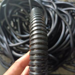 Flange Connection Pvc Coated Flexible Metal Conduit High Temperature And