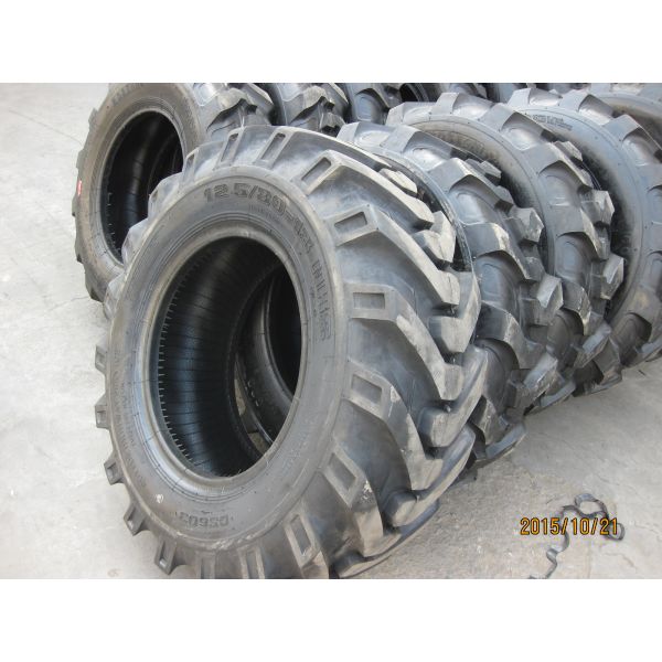 10.5 12.5/80-18 industrial backhoe tires R4 agricultural tyres from China factory suppliers