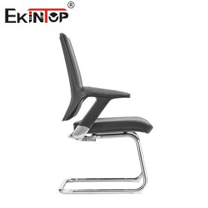 Quality Black Leather Office Chair With Modern Style Armrests And Customizable for sale