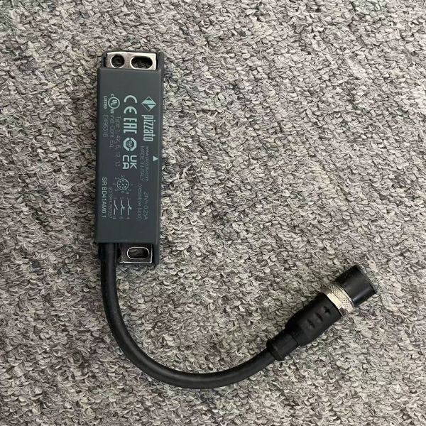 Durable Pizzato USA SR BD41AM0.1 Black Safety Magnetic Sensor