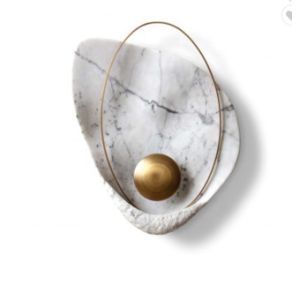 Black / White Color D27cm*H40cm Hotel Resin Modern Wall Light