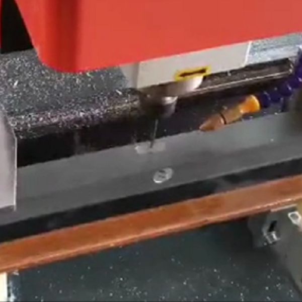 LIGHT INDUSTRY DAILY USE CNC COPY ROUTER MILLING MACHINE WINDOW DOOR MAKING MACHINE FOR ALUMINUM