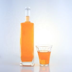 Thick Bottom 750ml Glass Bottle for Liquor Beverage Drinks Wine Whisky Vodka Gin