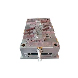 ODM Multi Cavity P20 PC Plastic Injection Moulding