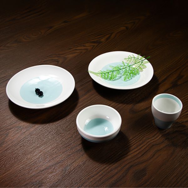 White Blue Ceramic Tableware Set 4pcs Colored Porcelain Dinnerware