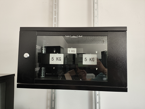 600*450*280 Standard 19'' Data Center Server Rack for Customized Enclosure Needs