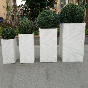 Powder Coated Finishing Fiber Clay Planters For Gardening Needs