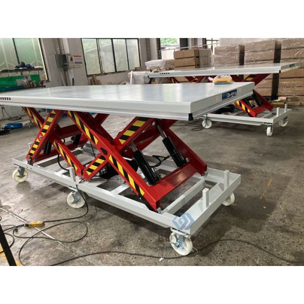 Heavy Duty Electric Mobile Scissor Lift Table With Wheels 4000kg Wireless Remote