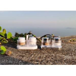 Disposable Plastic Shakers for Salt and Black Pepper Seasonings-Saving Time,