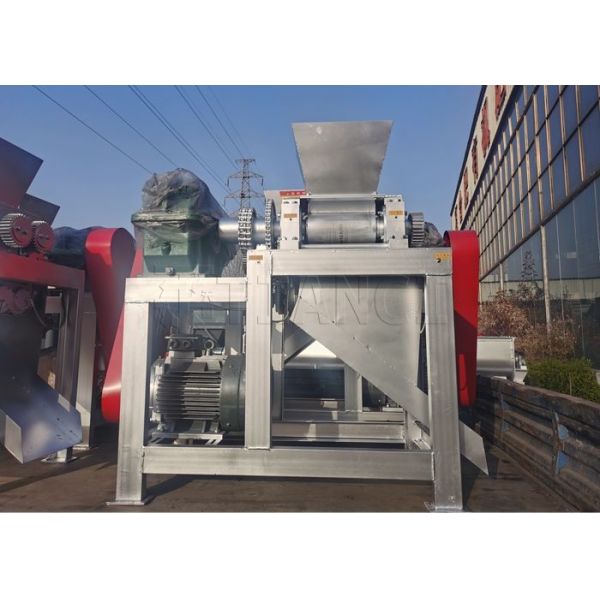 Stainless Steel Chemical Fertilizer Granulating Machine Double Roller Press