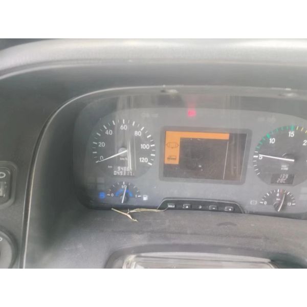 20 Years Zoomlion Concrete Pump Truck 49 Meters Installed in The Mercedes-Benz Car