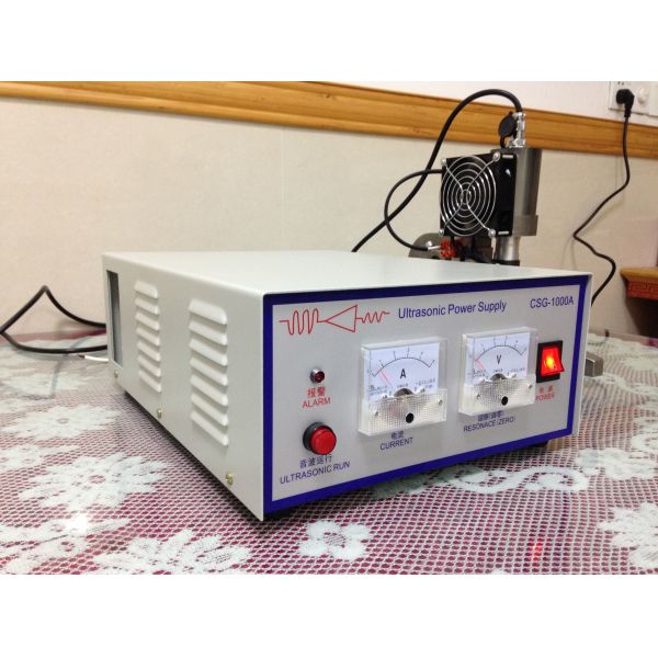 Buy Gold supplier China manufacturer non woven bag cutting  machine at wholesale prices