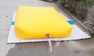 Buy 20000Litres PVC Portable Water Storage Tank Animal Drinking at wholesale prices