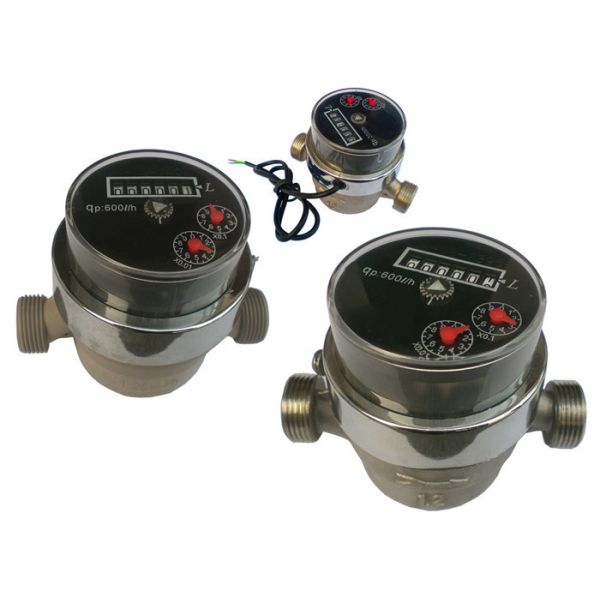 Buy Plastic Residential Mechanical Water Meter For Drinking Water Measuring LYH at wholesale prices