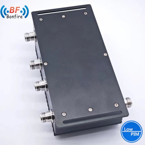 Package Size 22.00cm * 12.00cm * 8.00cm 698-4000MHz 4X4 3dB Hybrid Combiner N