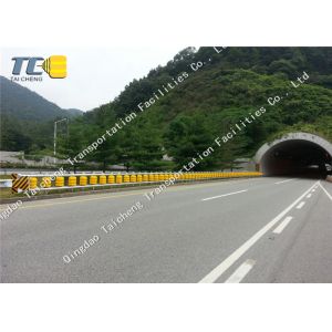 Polyurethane Foam Rolling Barrier System Q235 Hot Dip Galvanizing Material