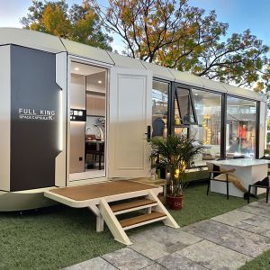 UV Resistant Fireproof Space Capsule House Personalized Finish Configurations