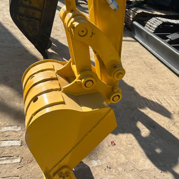 Original Brand Used Komatsu PC30 Mini Excavator 3 Ton Digger For Garden