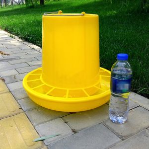 Polypropylene Chicken Pan Feeder Plastic Poultry Feeder For Broiler
