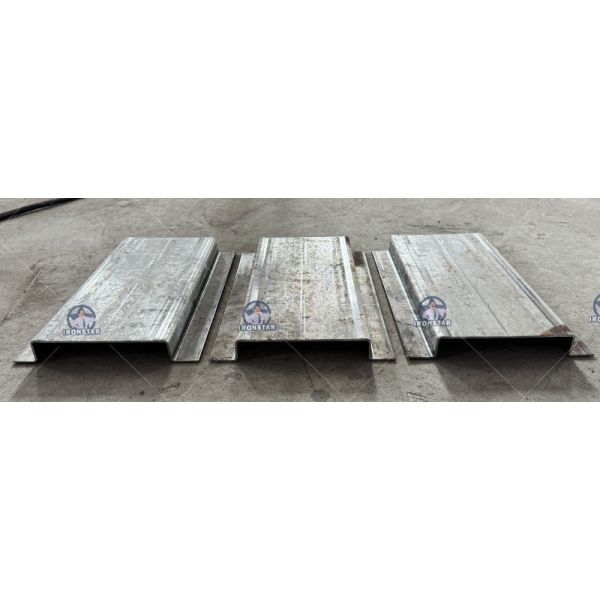 211 Omega bracket roll forming machine in Russia